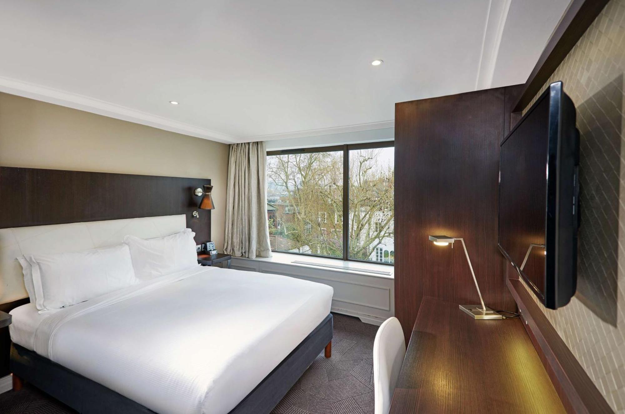Doubletree By Hilton London - Hyde Park Hotel Exterior photo